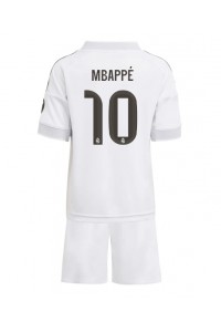 Real Madrid Kylian Mbappe #10 Jalkapallovaatteet Lasten Kotipeliasu 2025-26 Lyhythihainen (+ Lyhyet housut)